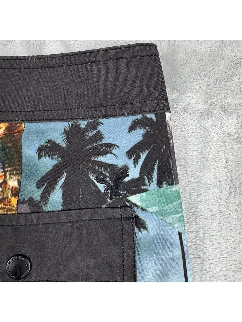 Y2K American Eagle Outfitters Board Shorts Vibrant College Tropical Men L Surf